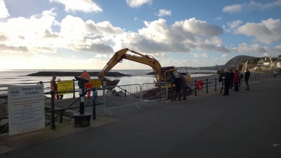 Work starts on shingle recycling project at Sidmouth main beach The